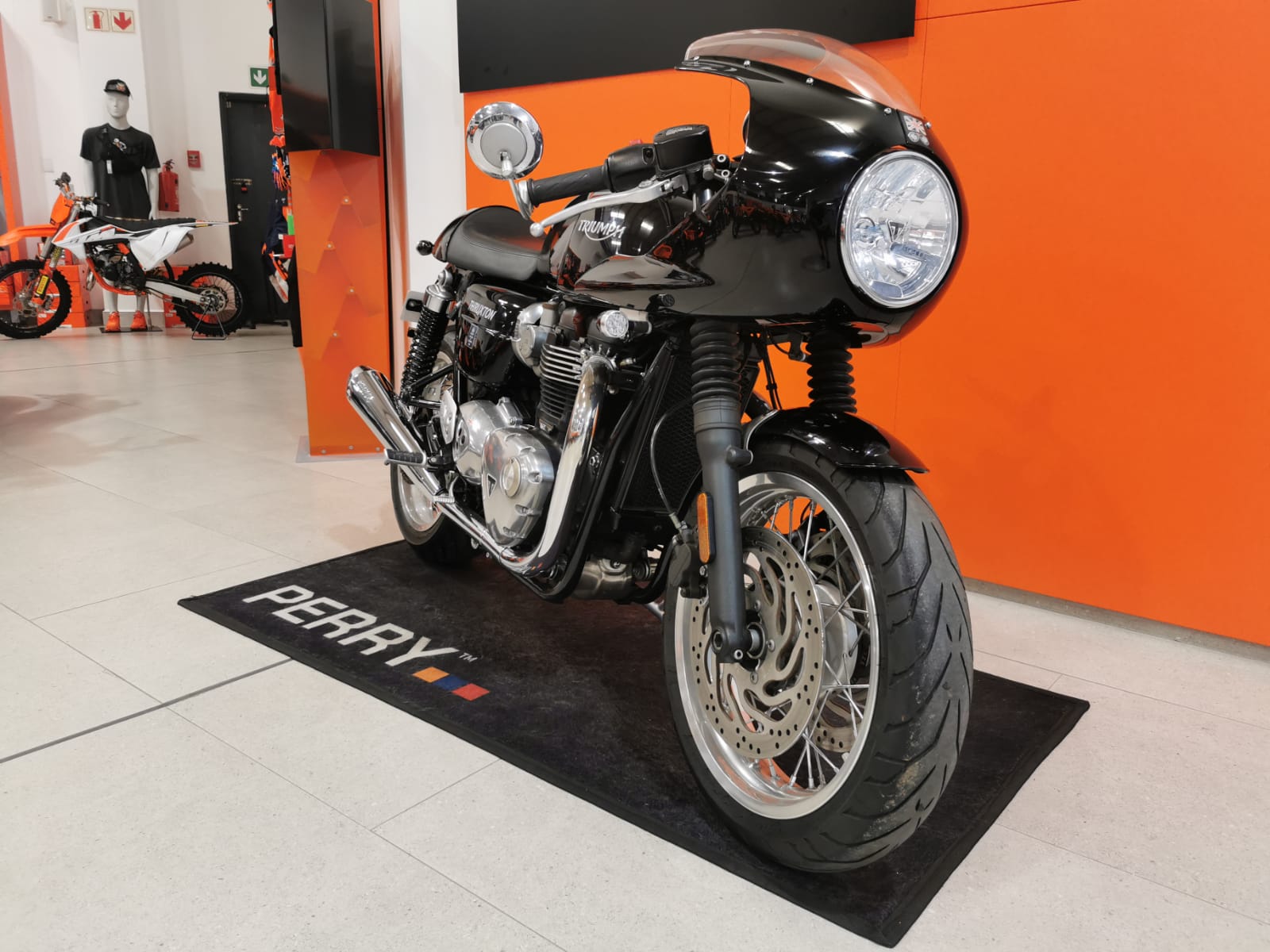 2016 Triumph Thruxton 1200