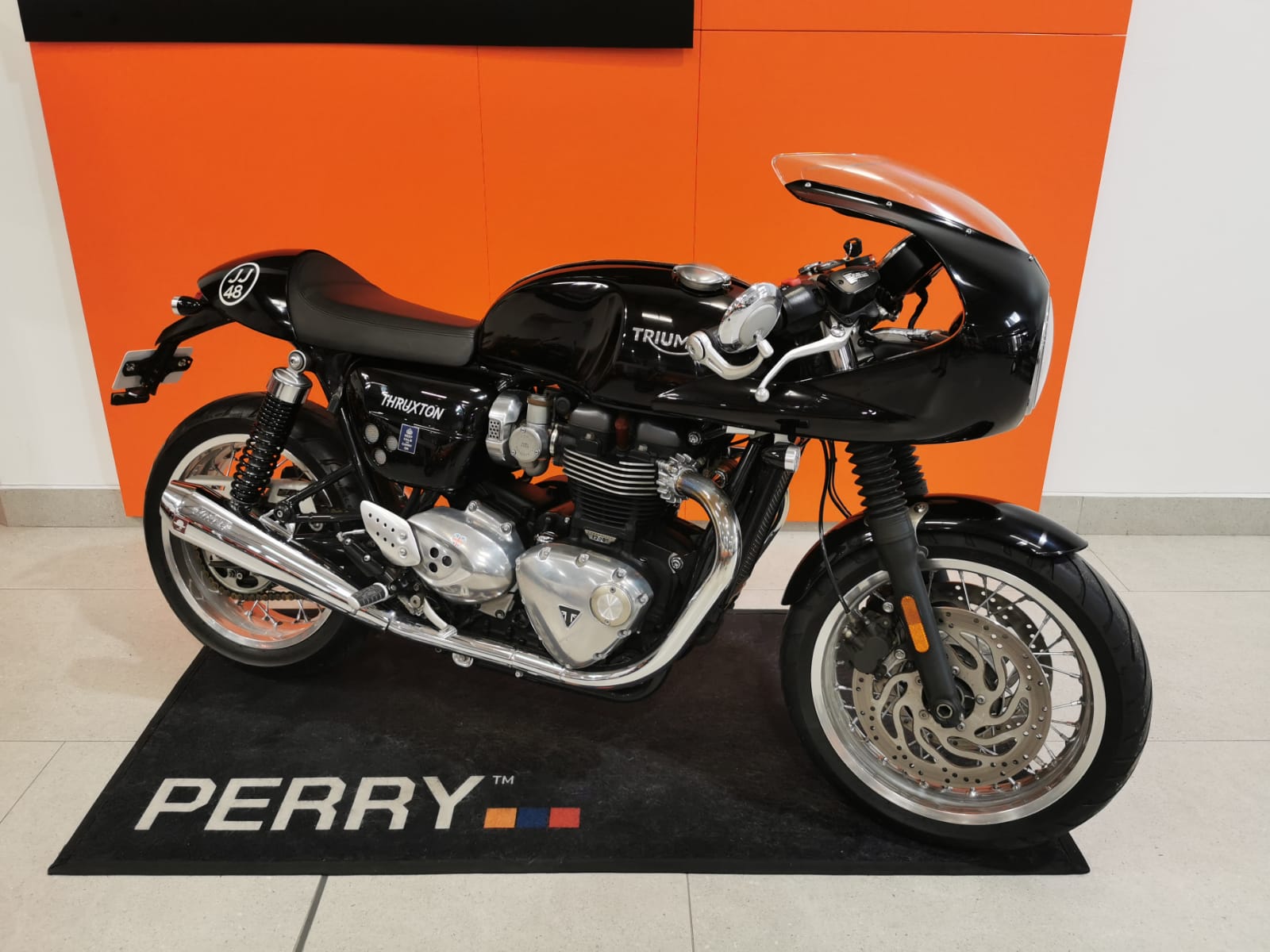 2016 Triumph Thruxton 1200