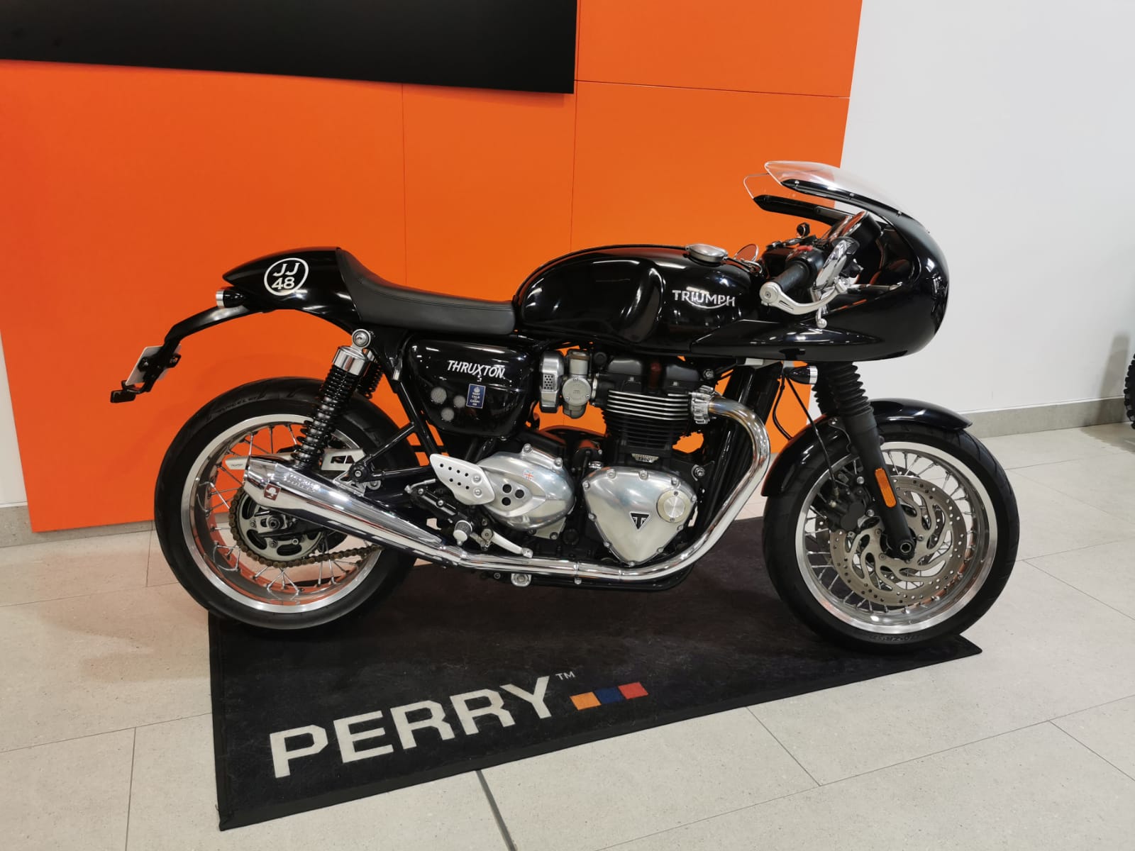 2016 Triumph Thruxton 1200