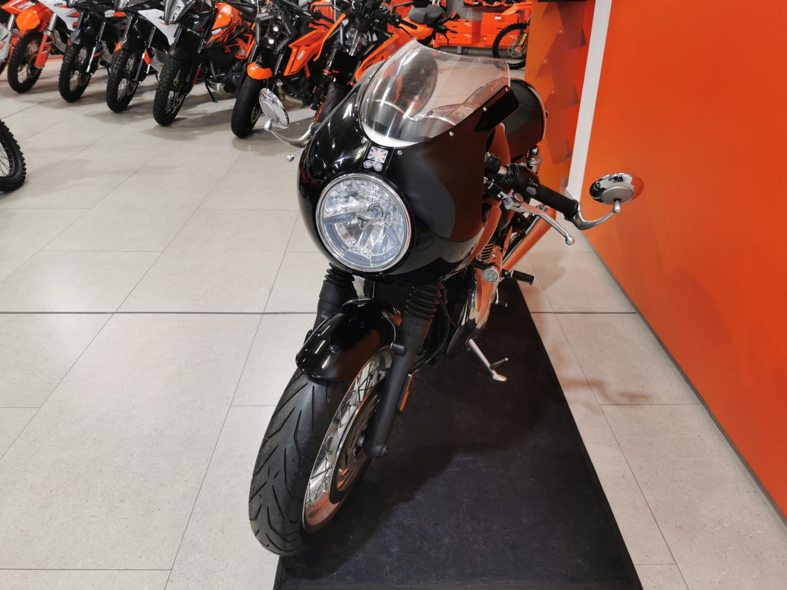 2016 Triumph Thruxton 1200