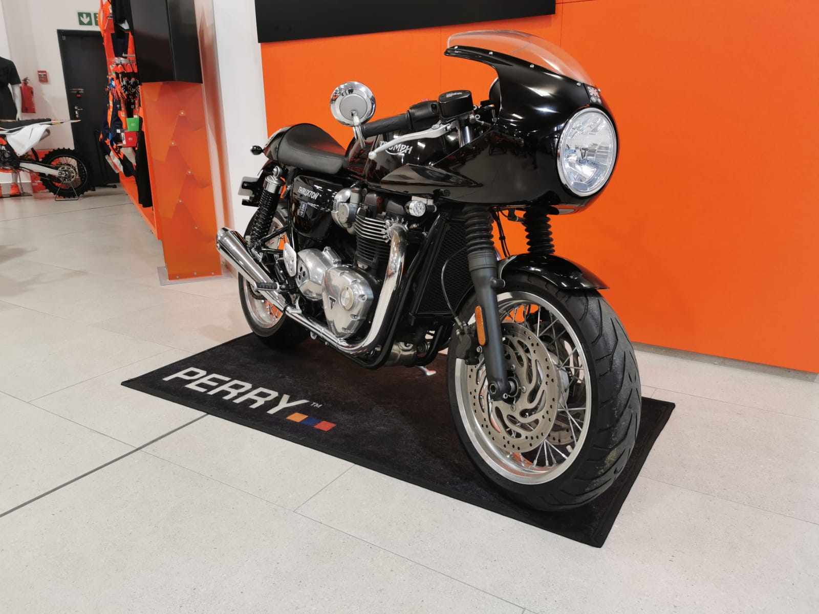 2016 Triumph Thruxton 1200
