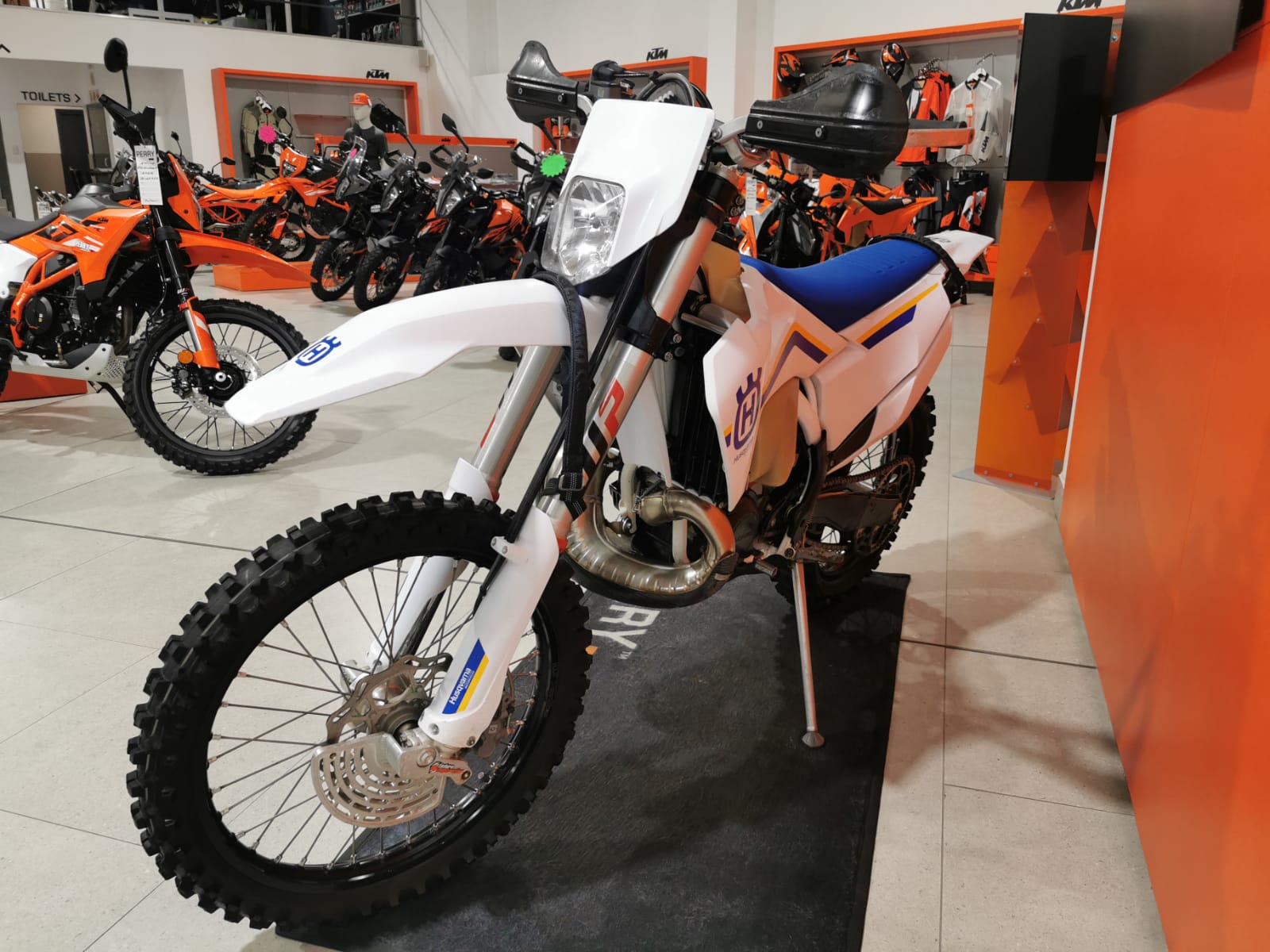 2023 Husqvarna Heritage Te 250