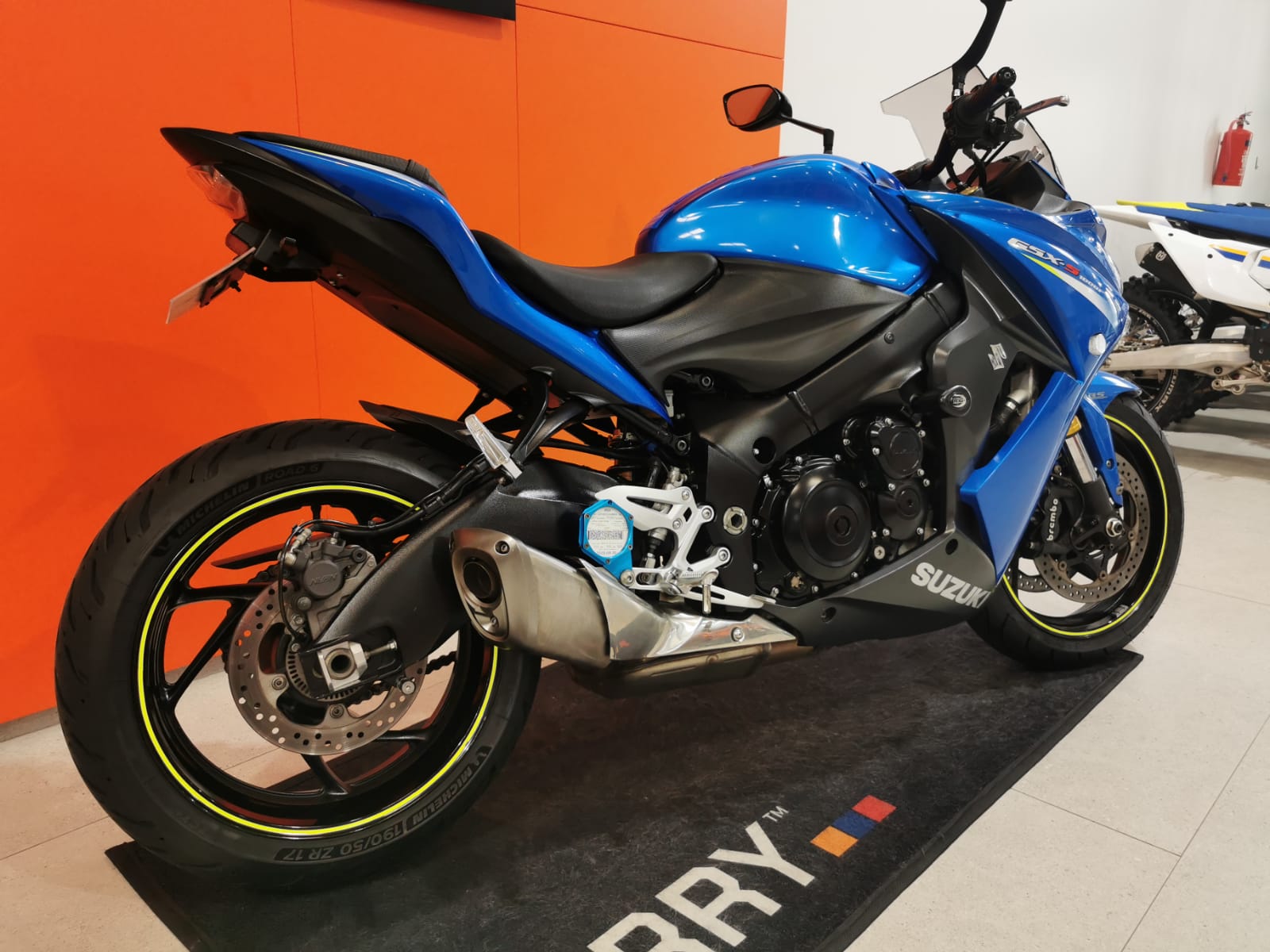 2016 Suzuki Gsx 1000-F