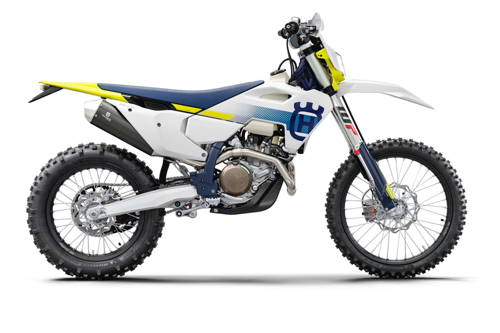 Husqvarna te 300. Хускварна те 300. Хускварна te 450 2007. Хускварна 2024 эндуро. Хускварна те 300.