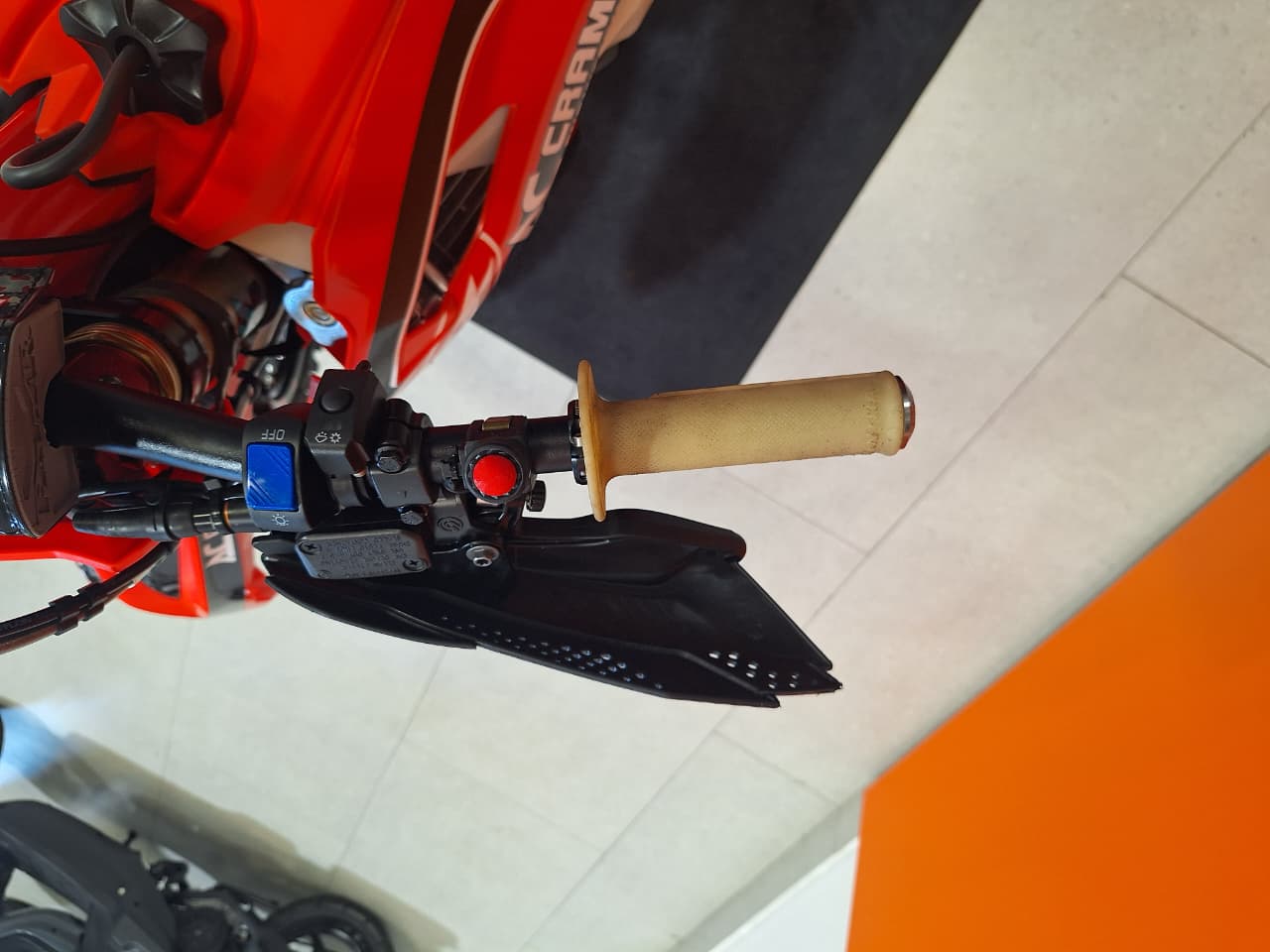 2025 2025 BETA 300 RR