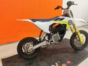 2021 Husqvarna EE-5 Electric