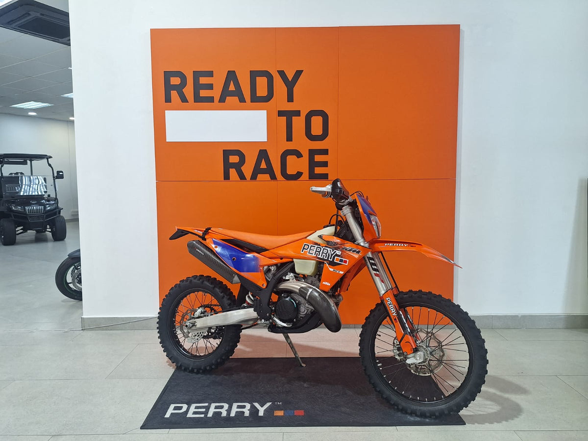 2025 KTM 300 XCW