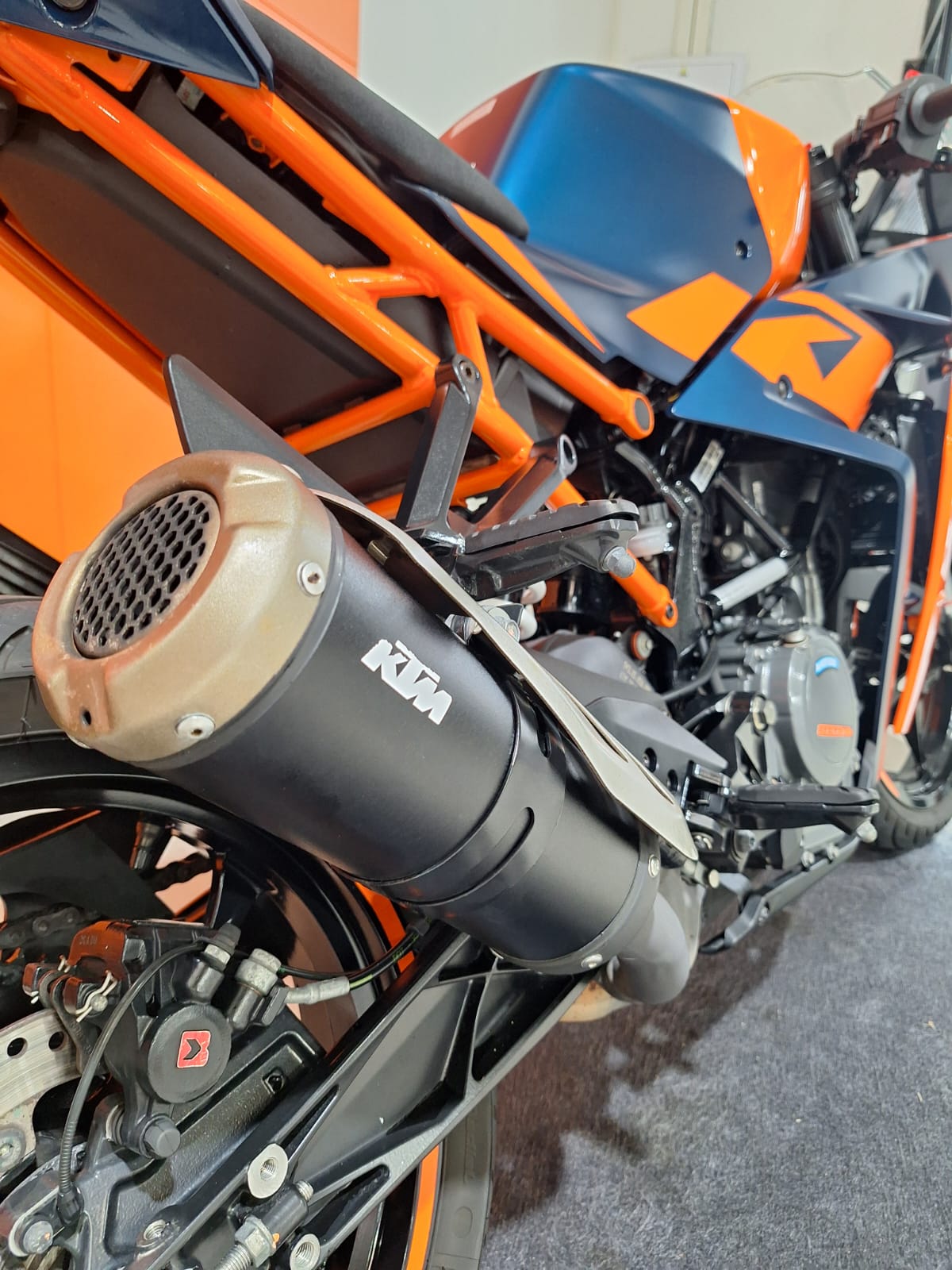 2022 KTM 390 RC