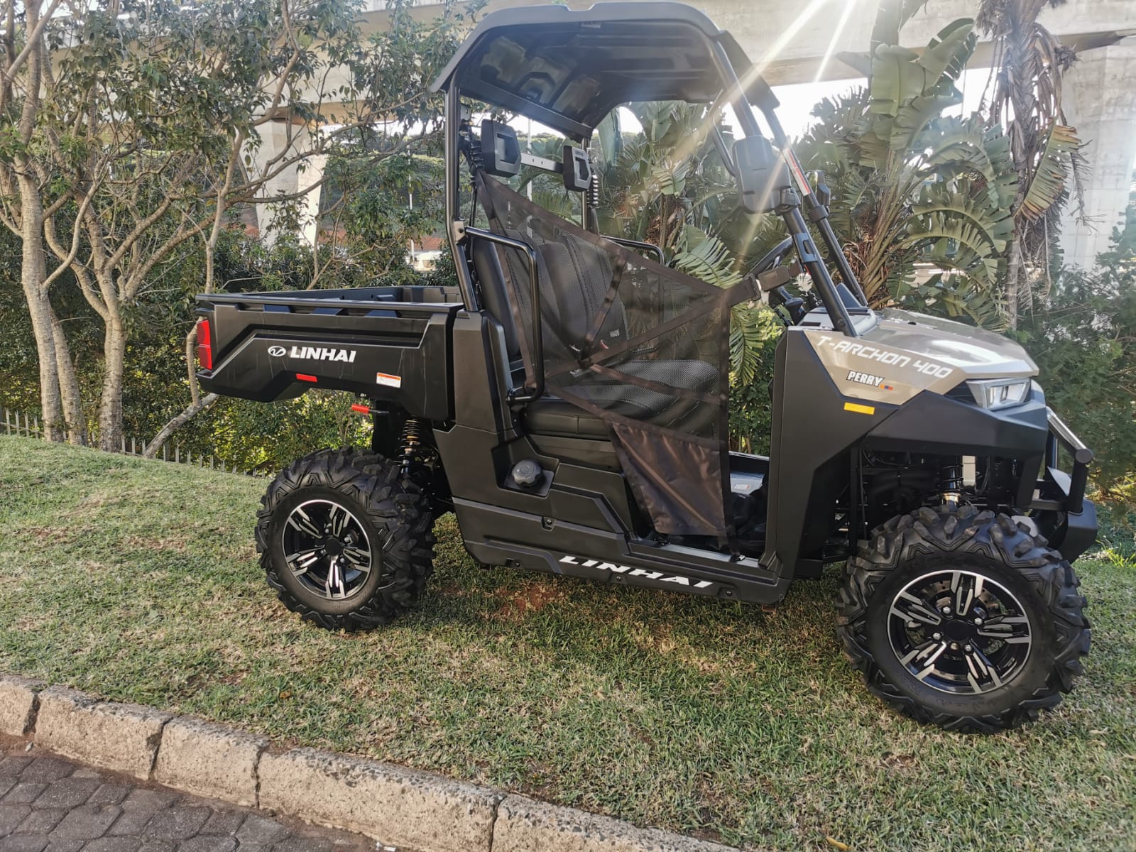 2025 Linhai T-Archon 400