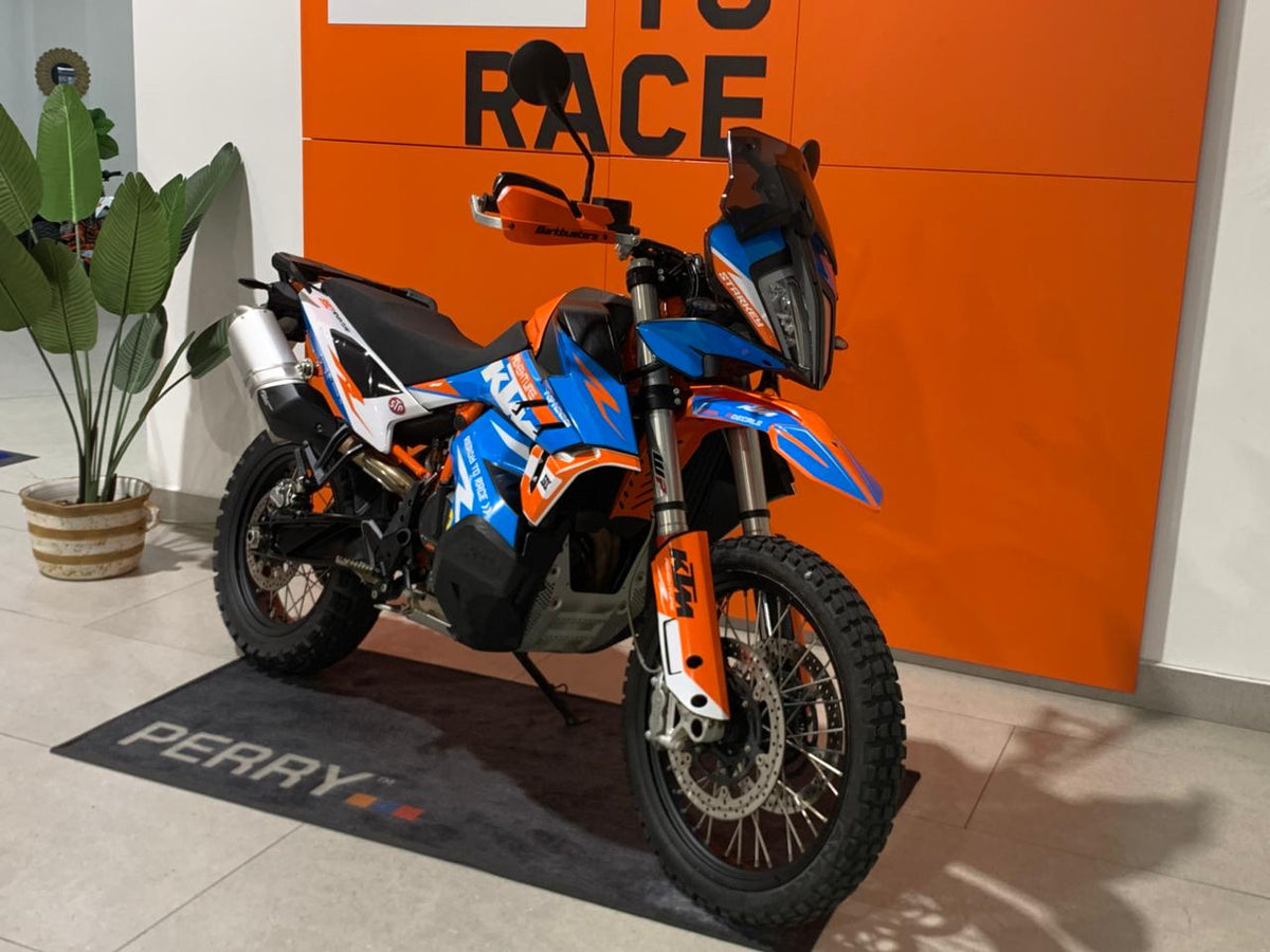 2022 KTM 890 ADVENTURE R
