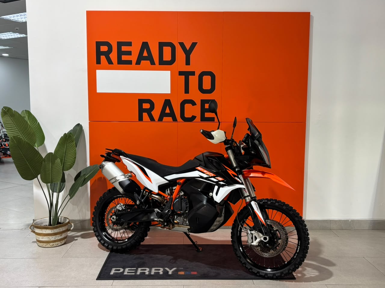 2022 KTM 890 Adventure-R