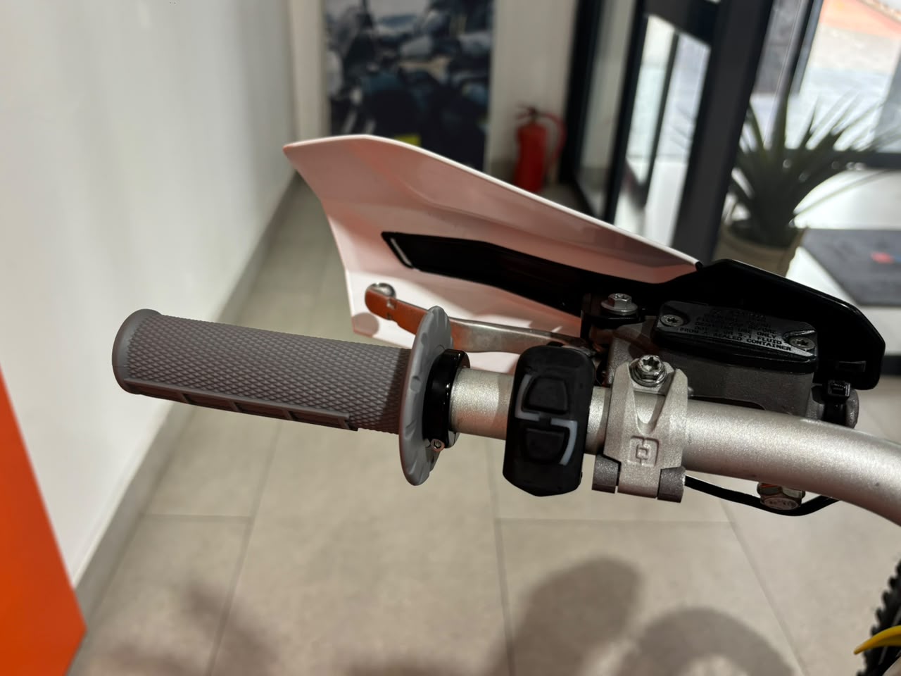 2024 Husqvarna TE300