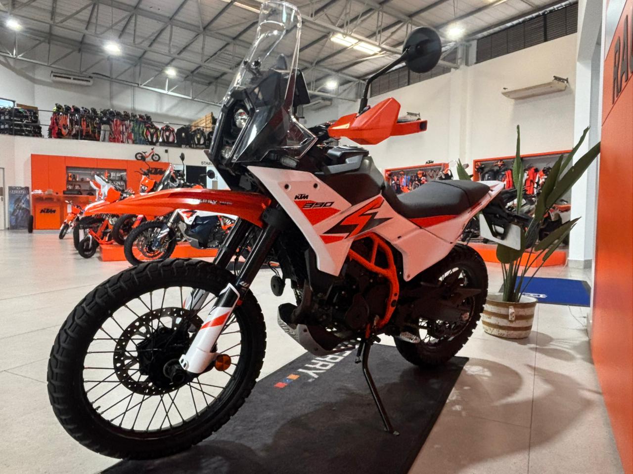 2026 KTM 390 ADVENTURE R