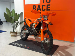2025 KTM 300XC-W
