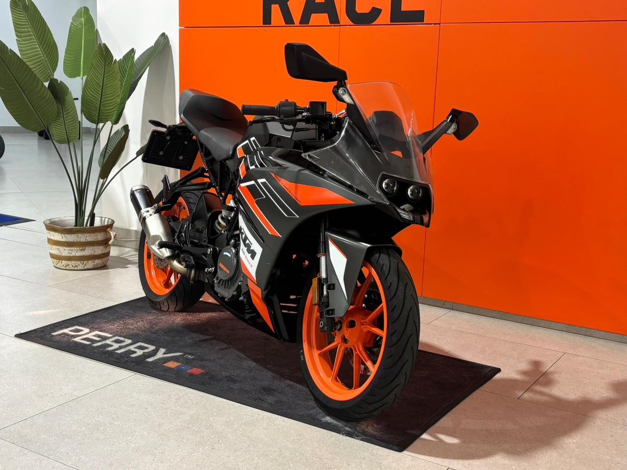 2020 KTM RC125