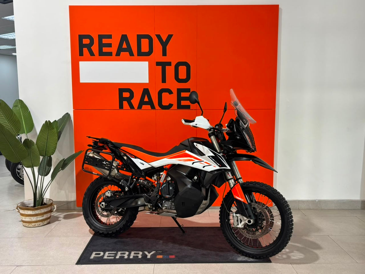 2019 KTM 790 Adventure
