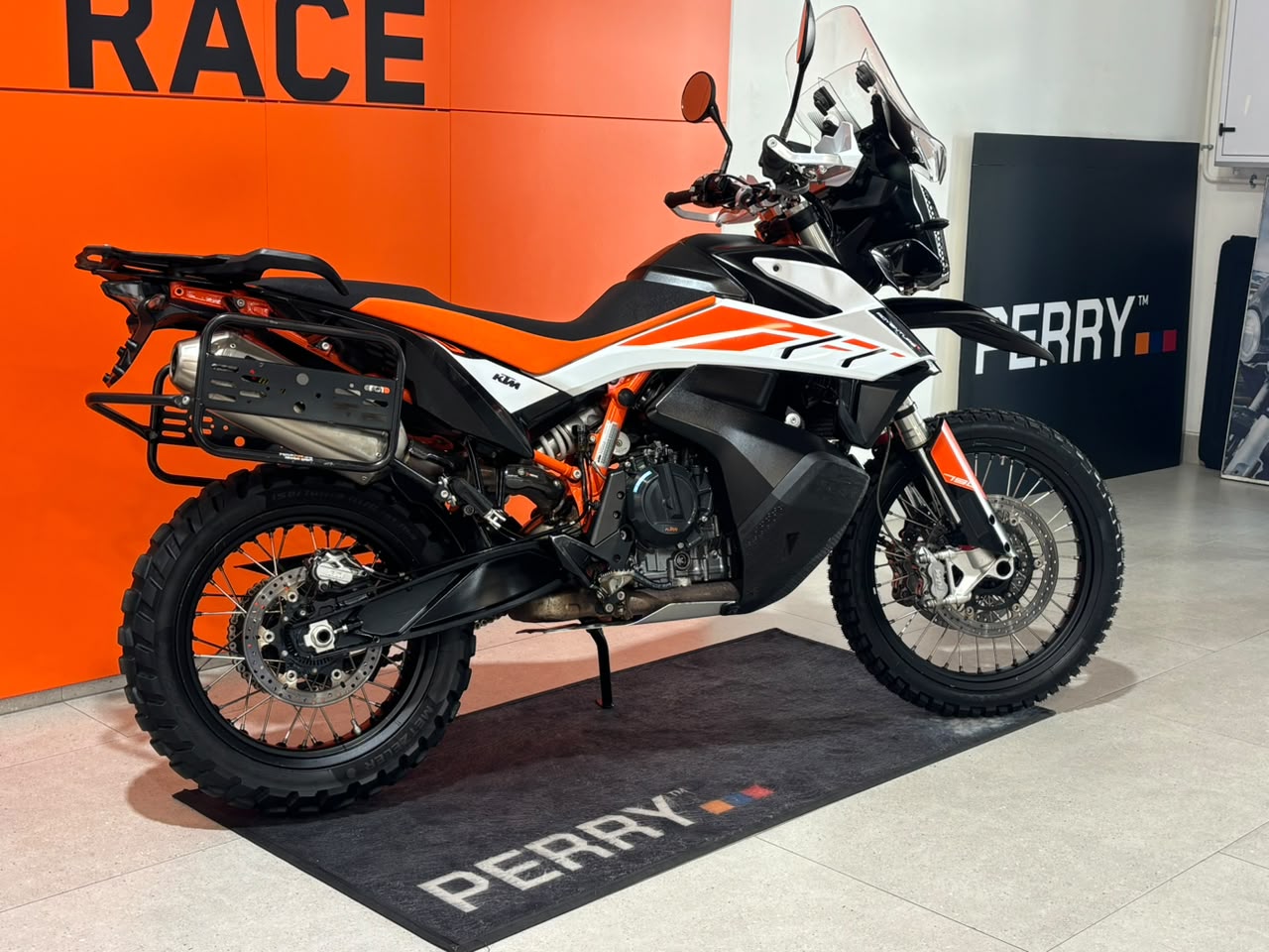2019 KTM 790 Adventure