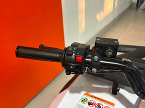 2025 KAYO AU180