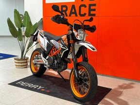 2017 KTM 690 SMC-R