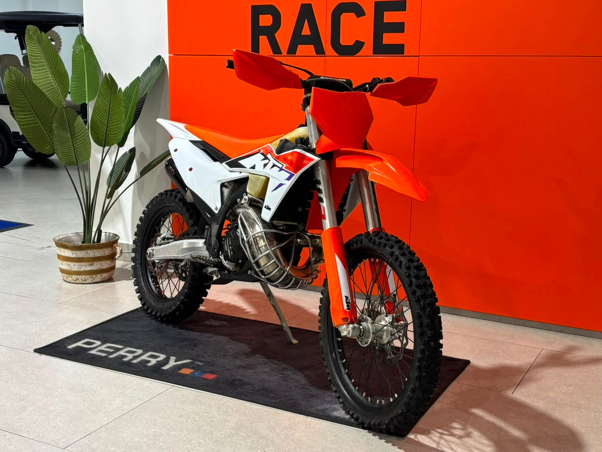 2023 KTM 300XC