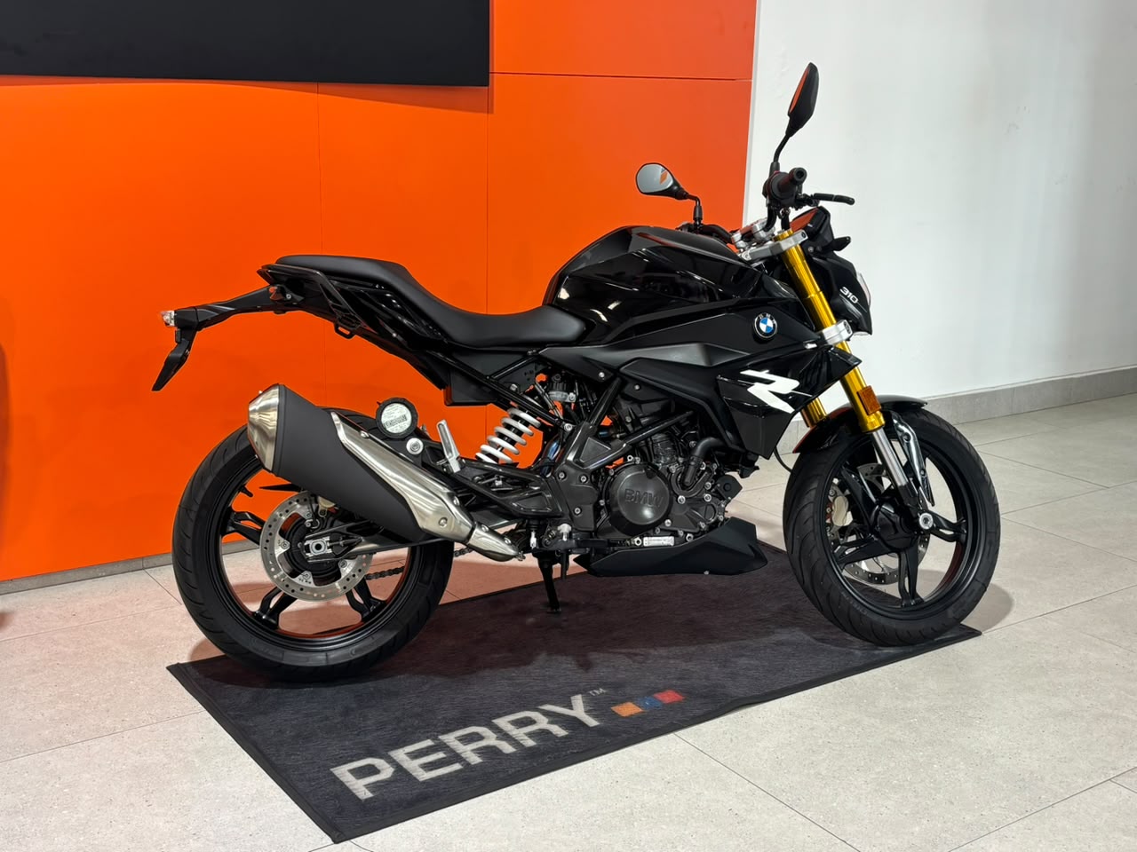 2025 BMW G310R
