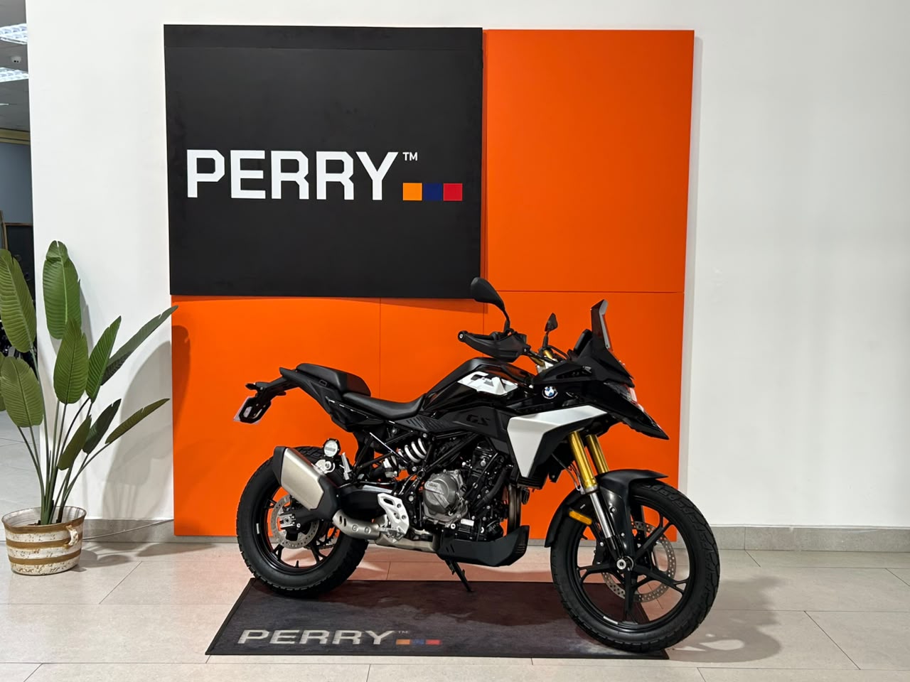 2026 BMW F450GS