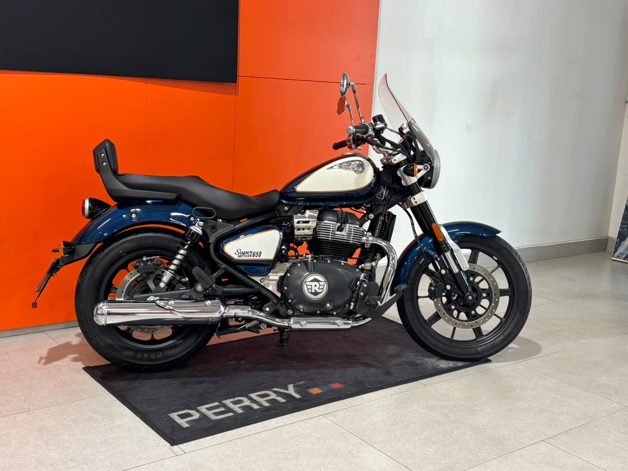 2025 Royal Enfield Super Meteor 650