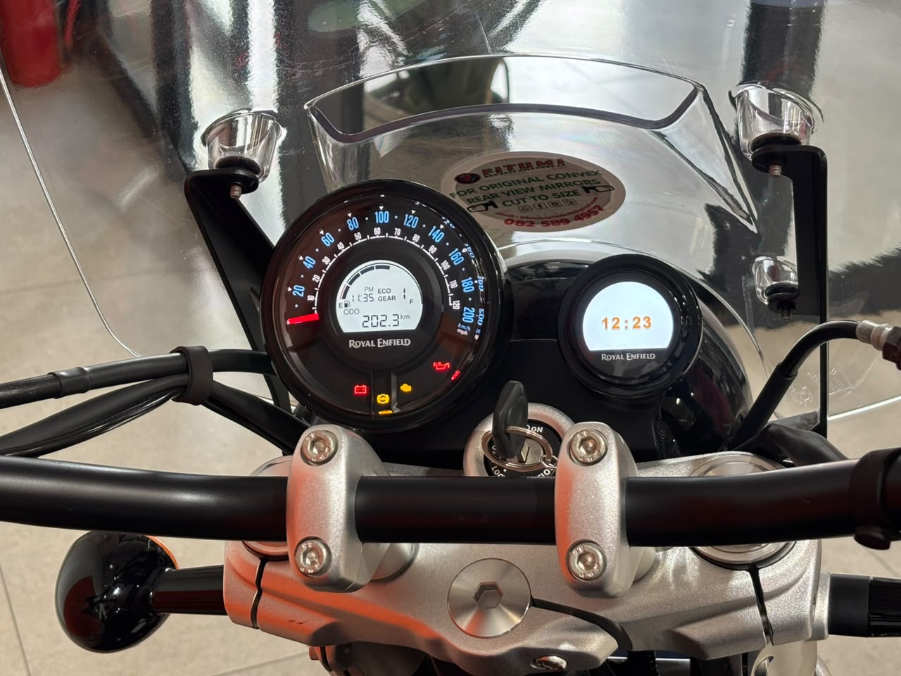 2025 Royal Enfield Super Meteor 650