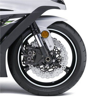 RIM TAPE WITH APPLICATOR